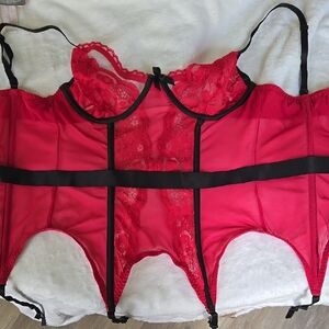 Elegant Red Lace Bustier